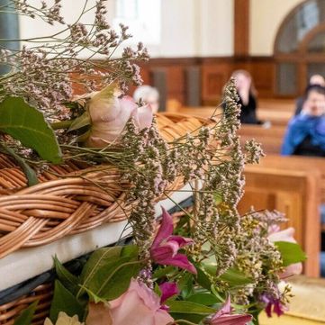 Kremēt vai apglabāt? Daži iemesli, kādēļ cilvēki izvēlas kremāciju